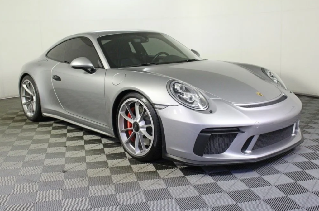 5 Great Reasons to Buy a Used Porsche