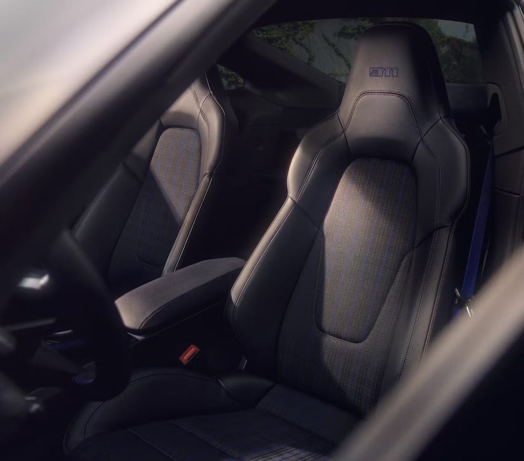 2026 Porsche 911 T Sports Seats