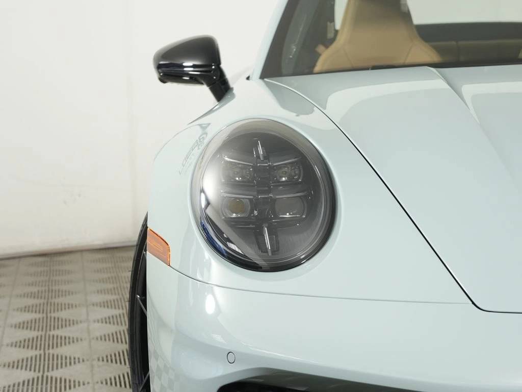 2026 Porsche 911 911 Carrera 4 GTS