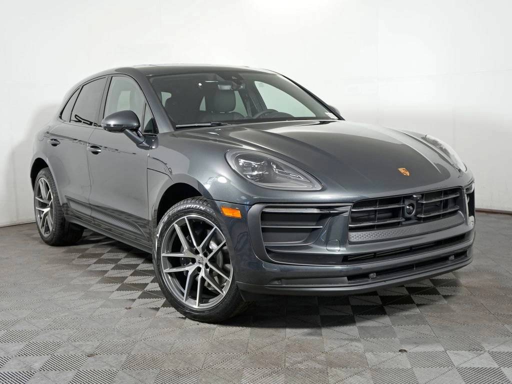 2026 Porsche Macan Macan