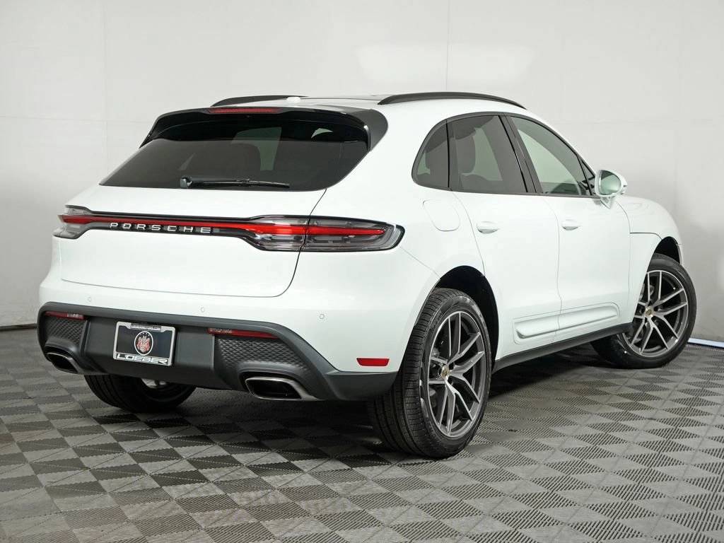 2026 Porsche Macan Macan