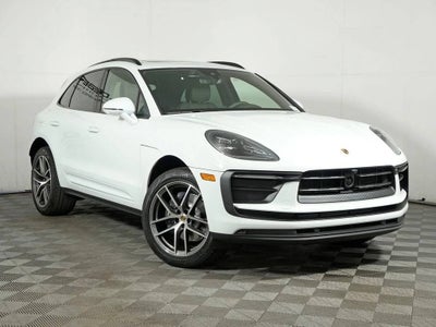 2026 Porsche Macan Macan