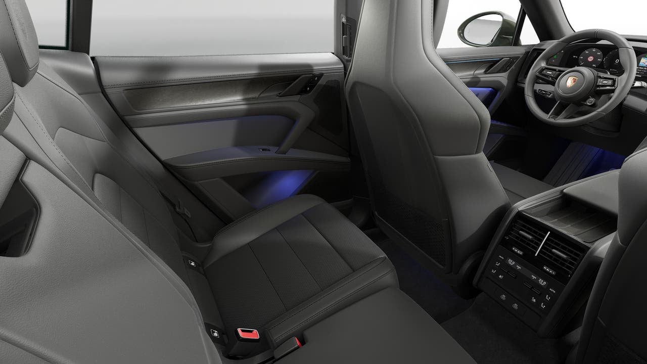 2026 Porsche Cayenne Cayenne S Electric