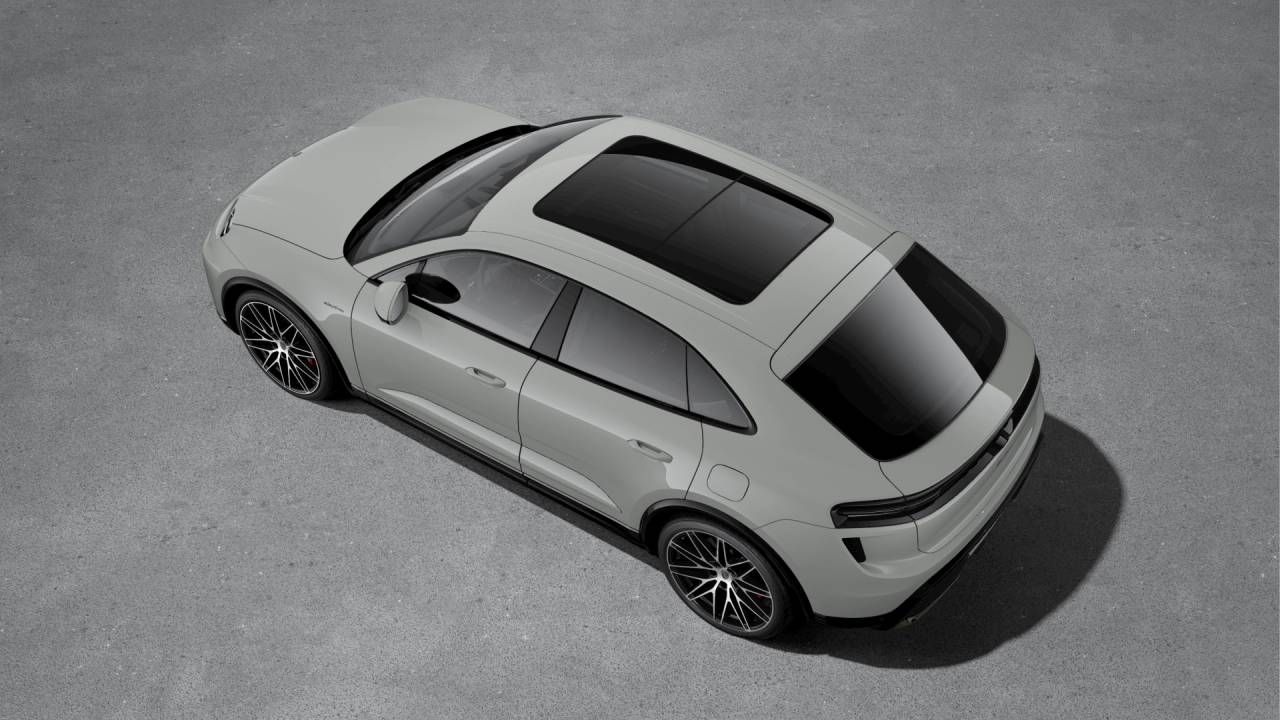 2026 Porsche Macan Macan Turbo Electric