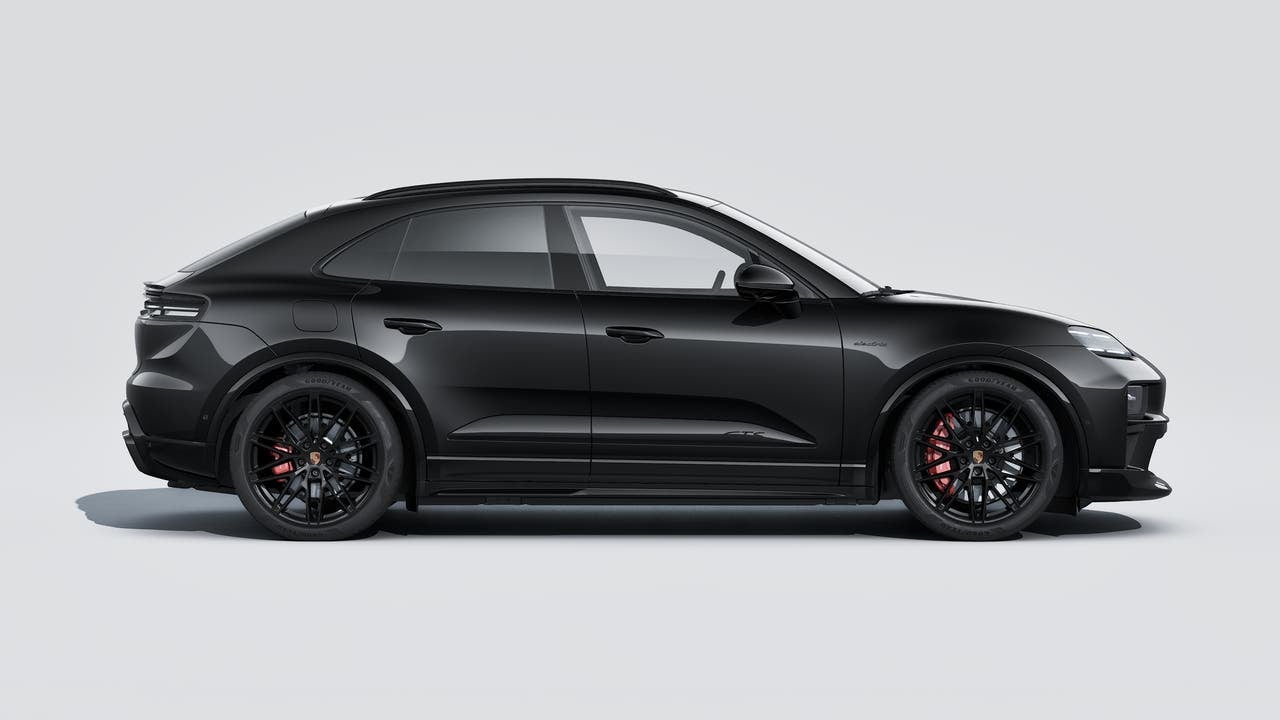 2026 Porsche Macan Macan GTS Electric