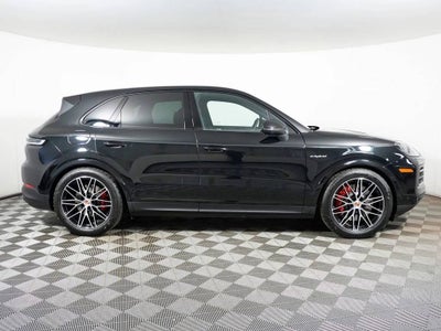2026 Porsche Cayenne Cayenne S E-Hybrid