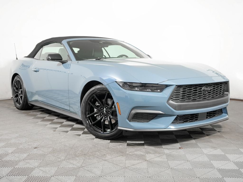 2025 Ford Mustang EcoBoost