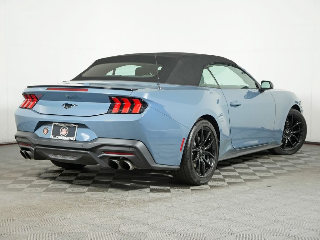 2025 Ford Mustang EcoBoost