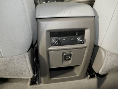 2019 Chevrolet Traverse LT Cloth w/1LT