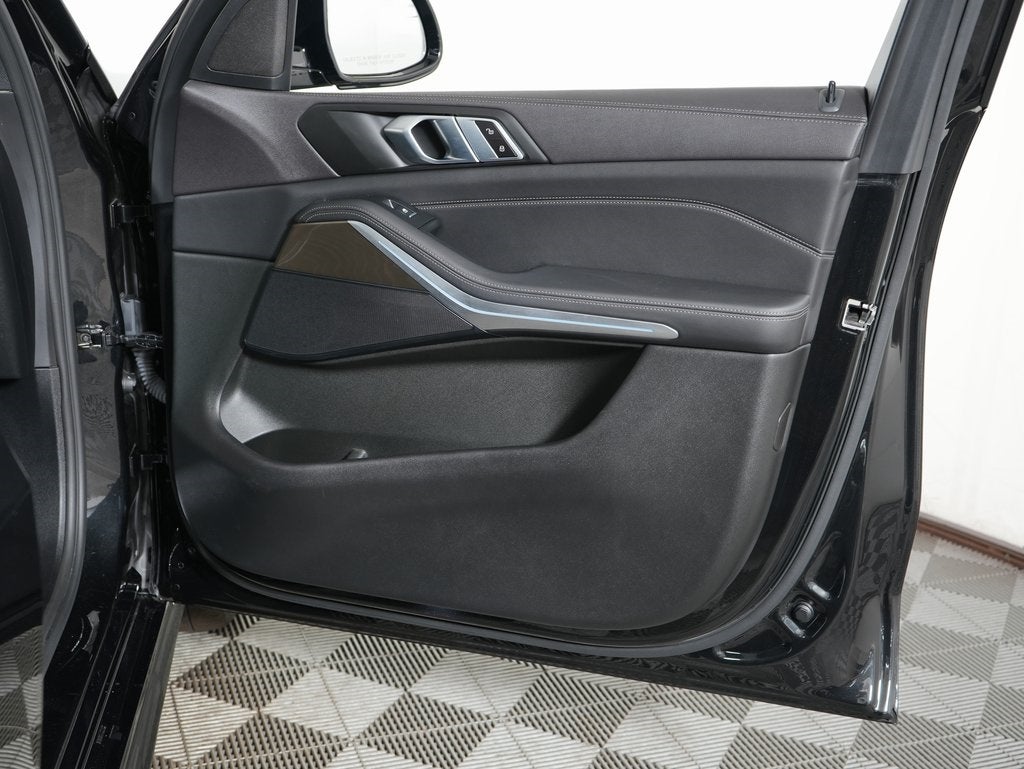 2022 BMW X5 xDrive45e