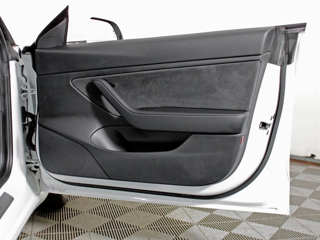 2020 Tesla Model 3 Performance