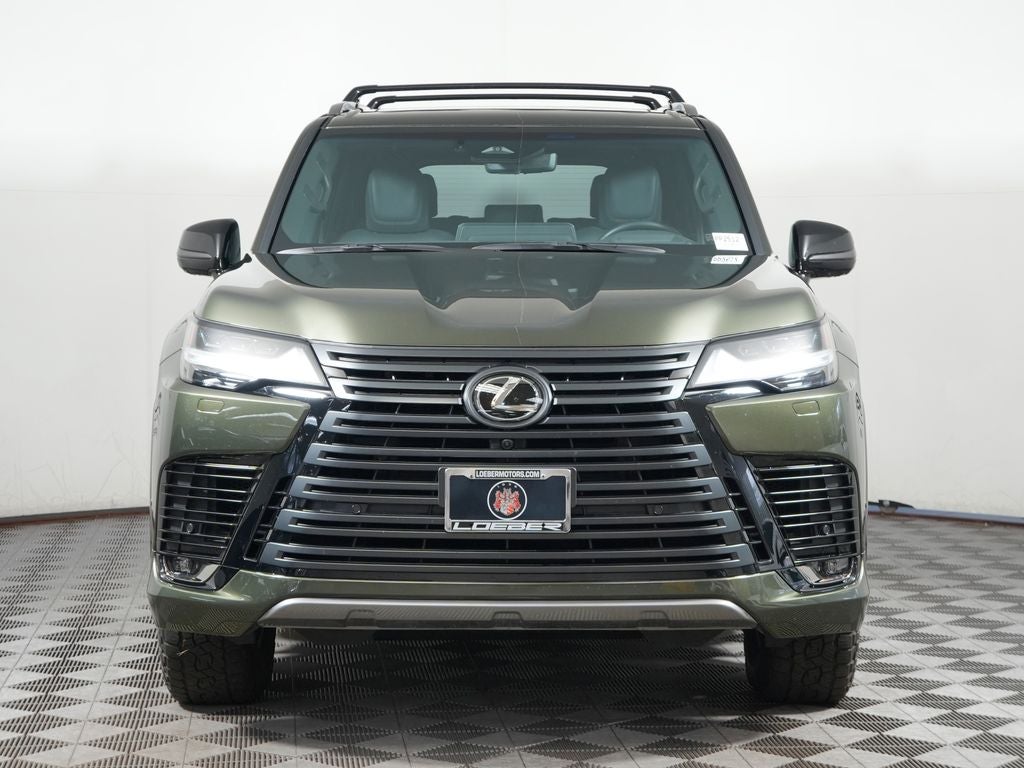 2025 Lexus LX 700h Overtrail