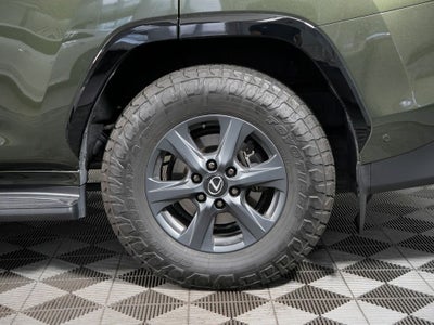 2025 Lexus LX 700h Overtrail