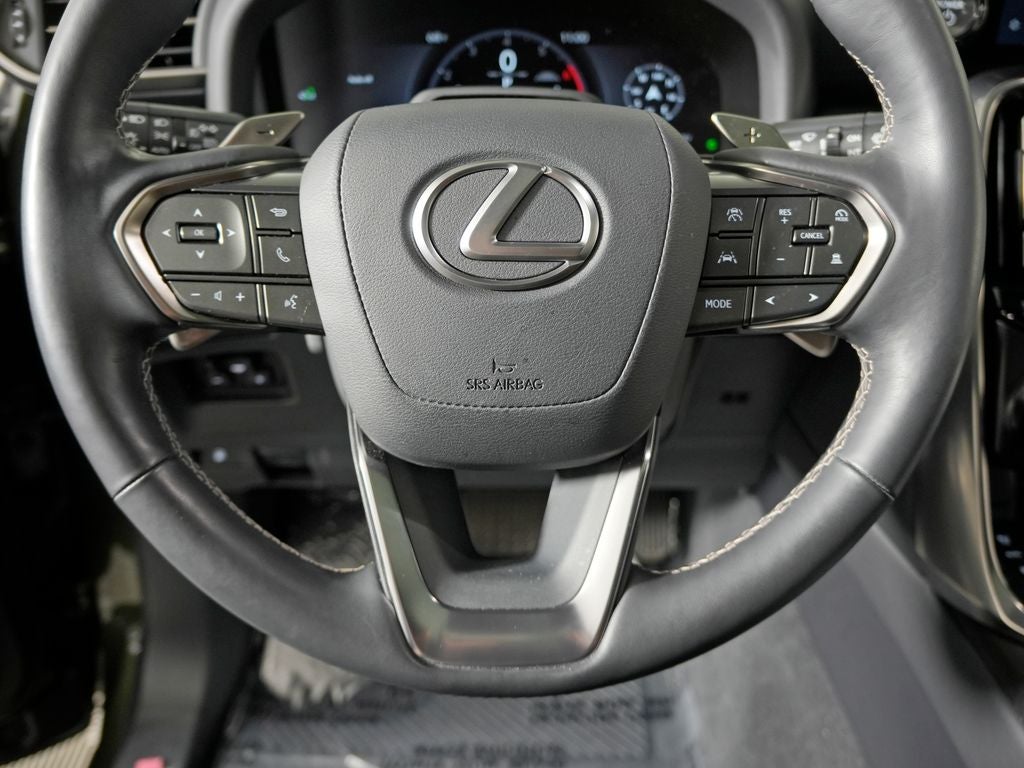 2025 Lexus LX 700h Overtrail