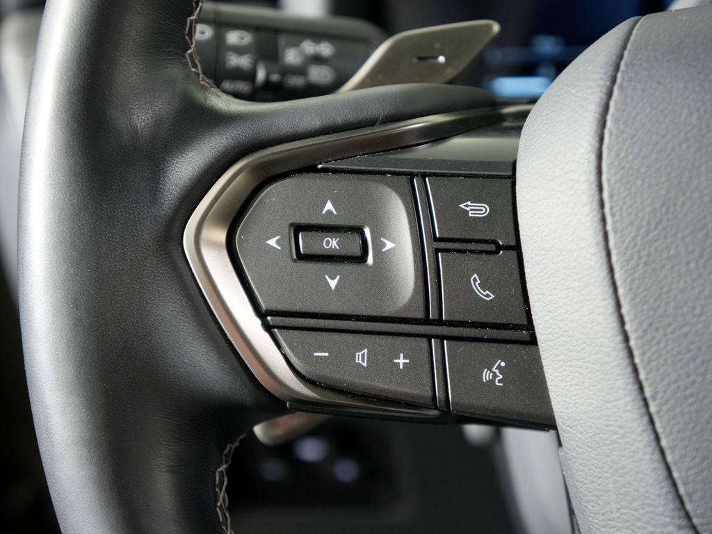 2025 Lexus LX 700h Overtrail