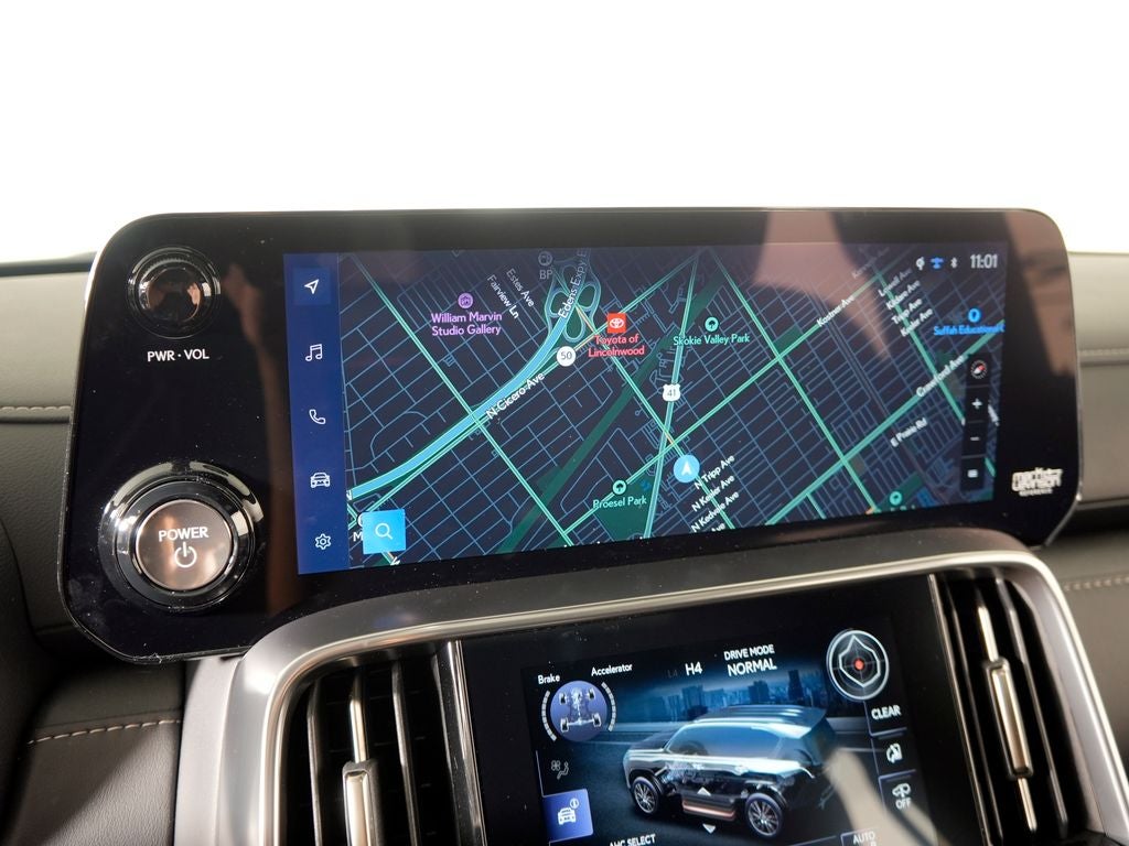 2025 Lexus LX 700h Overtrail