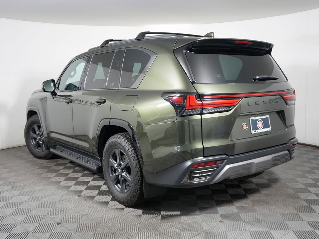 2025 Lexus LX 700h Overtrail