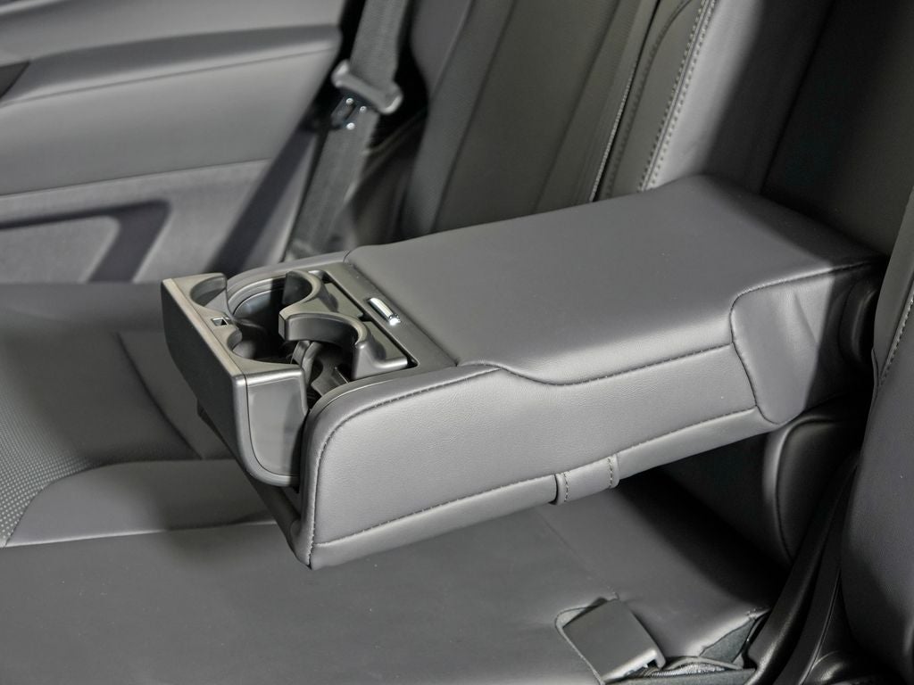 2025 Lexus LX 700h Overtrail