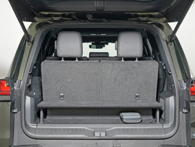 2025 Lexus LX 700h Overtrail