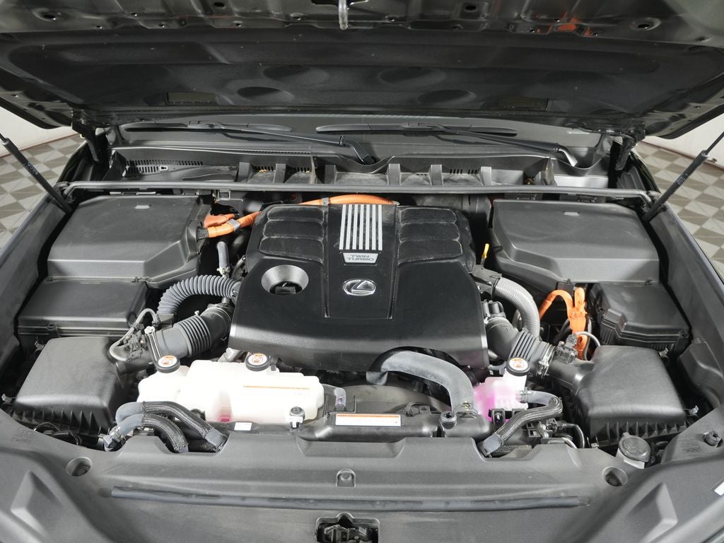 2025 Lexus LX 700h Overtrail