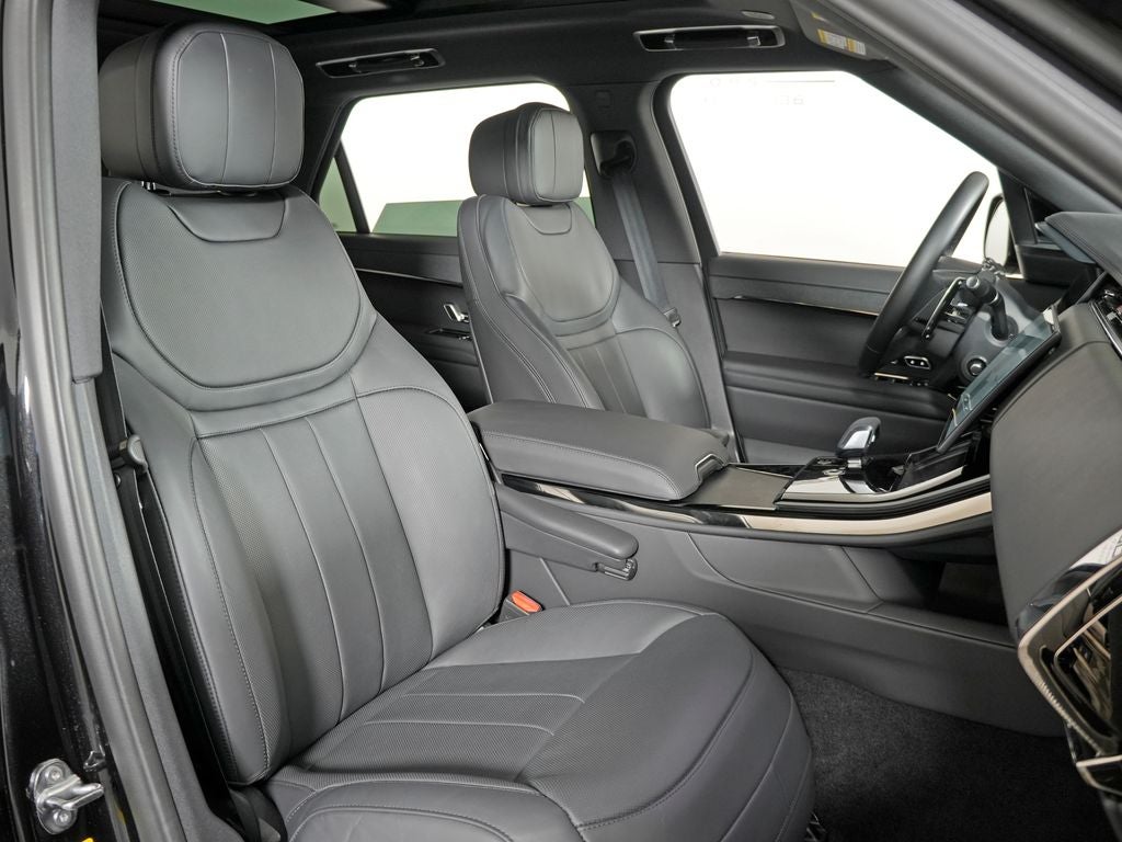2024 Land Rover Range Rover Sport SE
