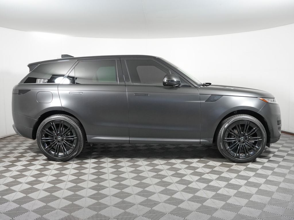 2024 Land Rover Range Rover Sport SE