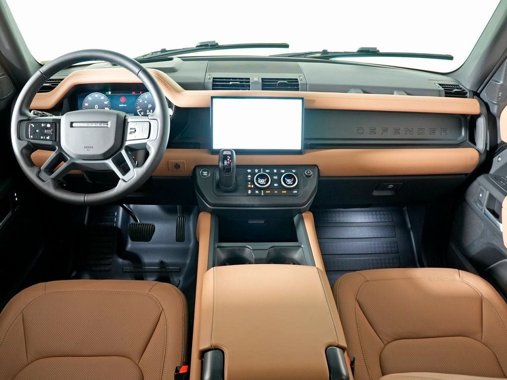 2025 Land Rover Defender 130 X-Dynamic SE