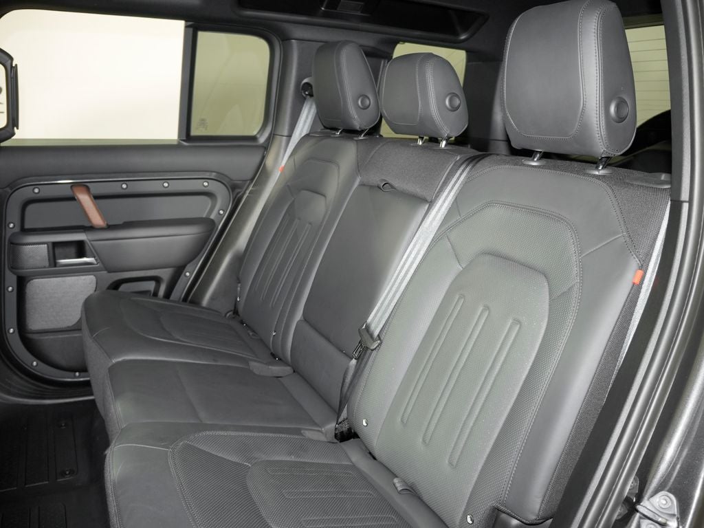 2023 Land Rover Defender 110 X