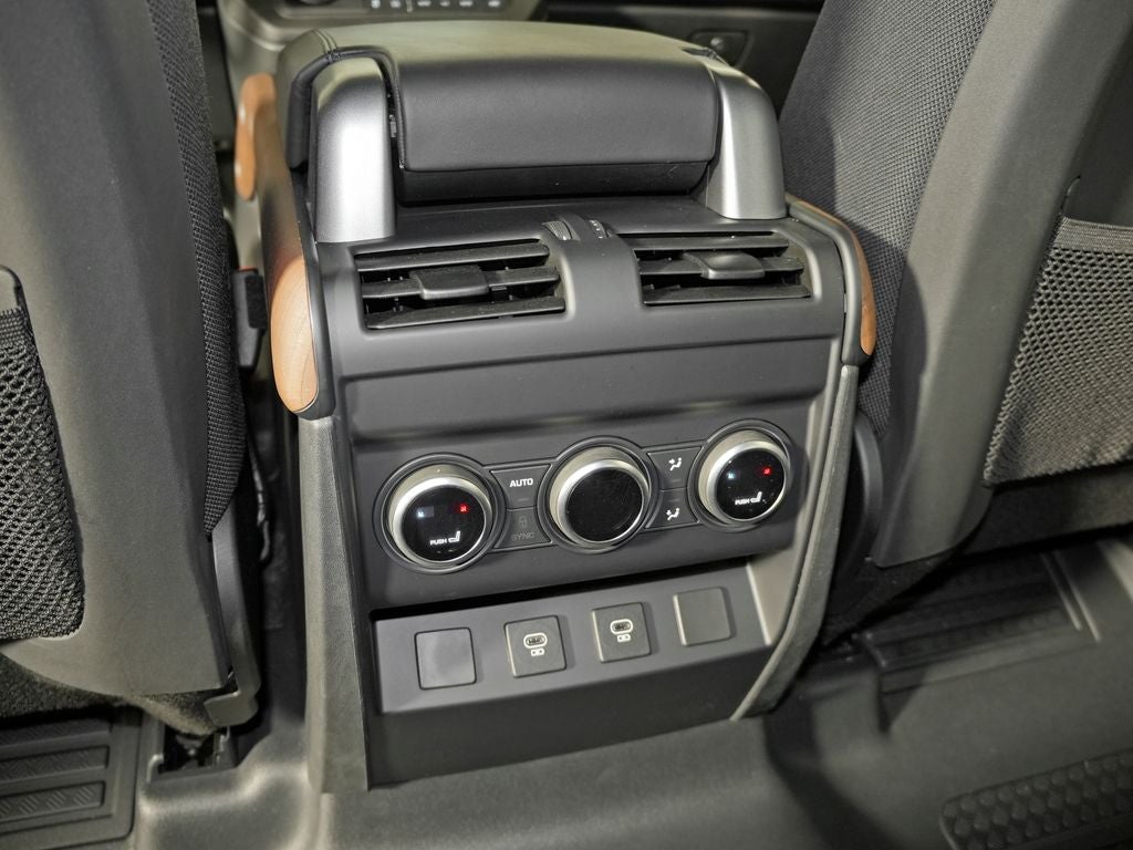 2023 Land Rover Defender 110 X