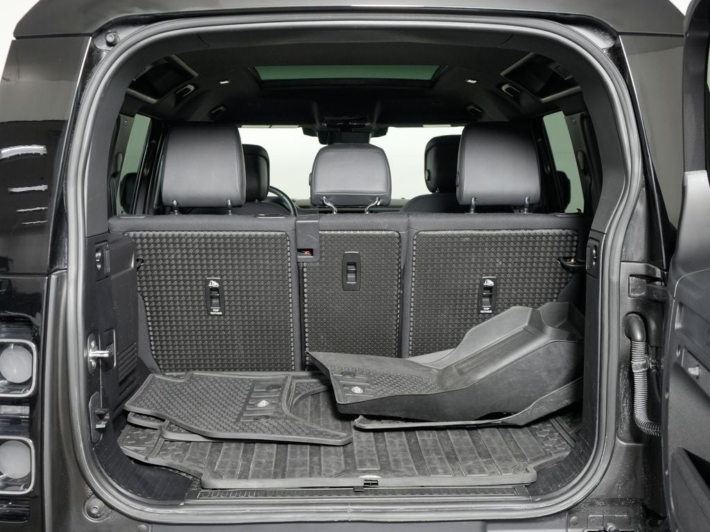 2023 Land Rover Defender 110 X