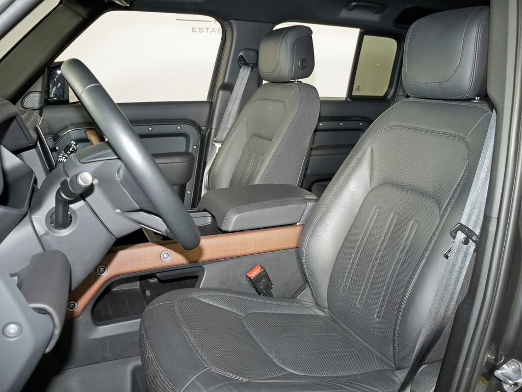 2023 Land Rover Defender 110 X