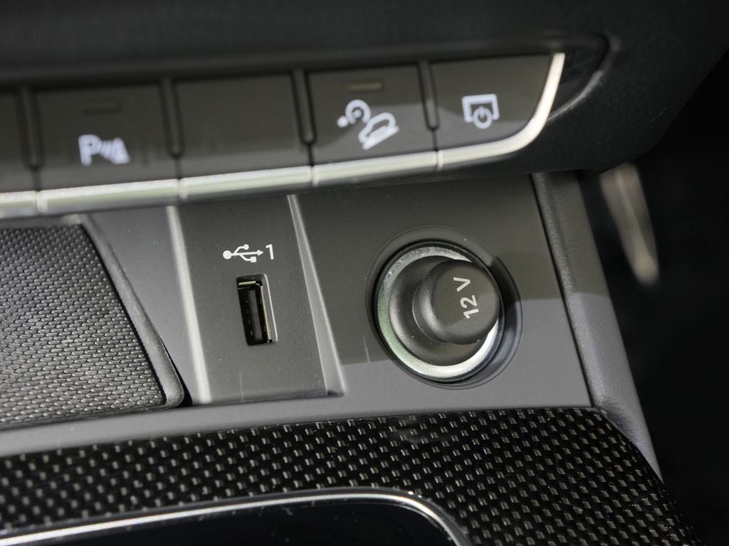 2022 Audi SQ5 Premium Plus quattro