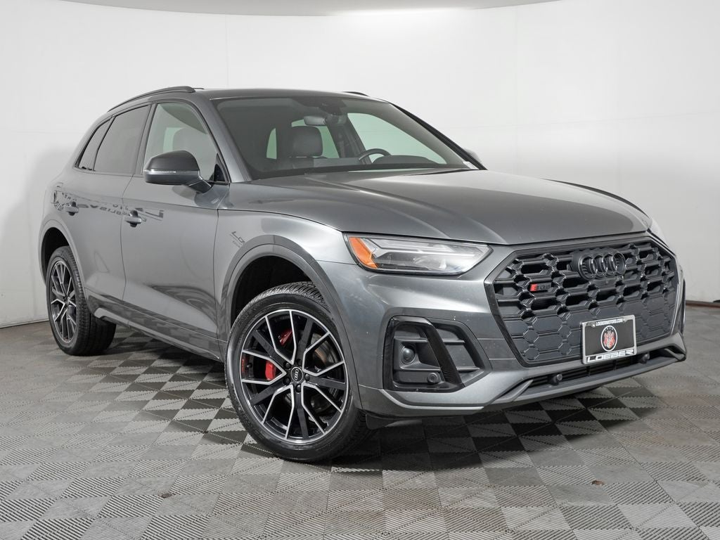 2022 Audi SQ5 Premium Plus quattro