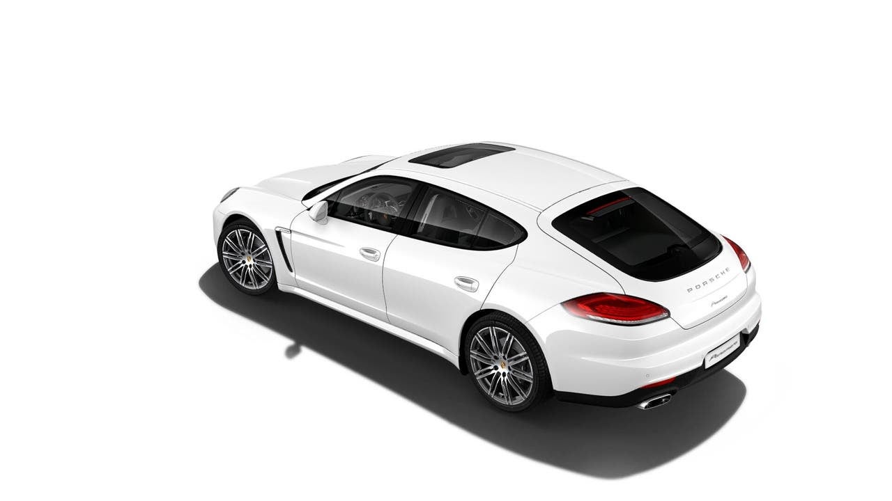 2016 Porsche Panamera 4