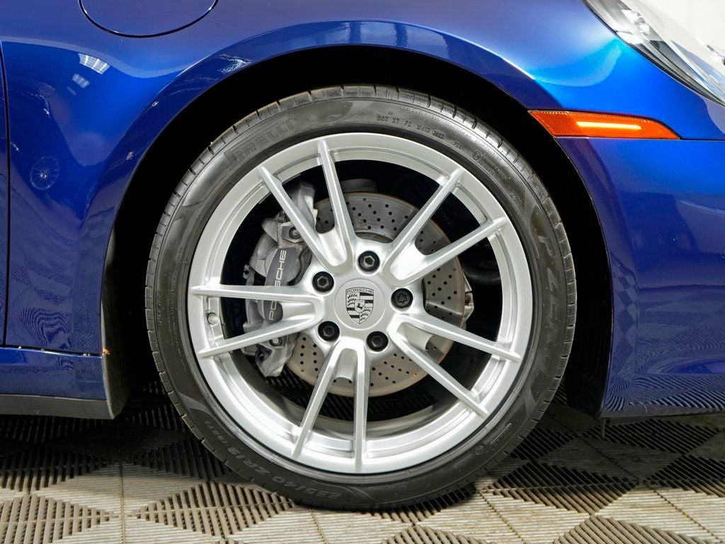 2024 Porsche 911 Carrera