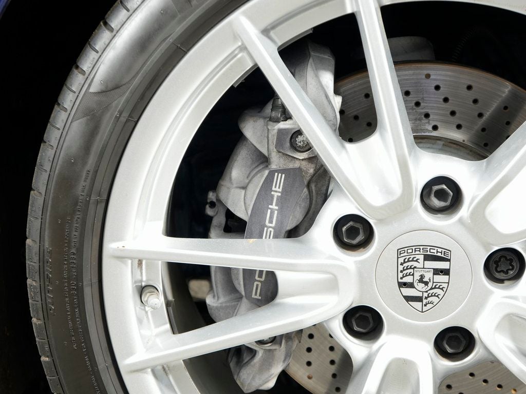 2024 Porsche 911 Carrera