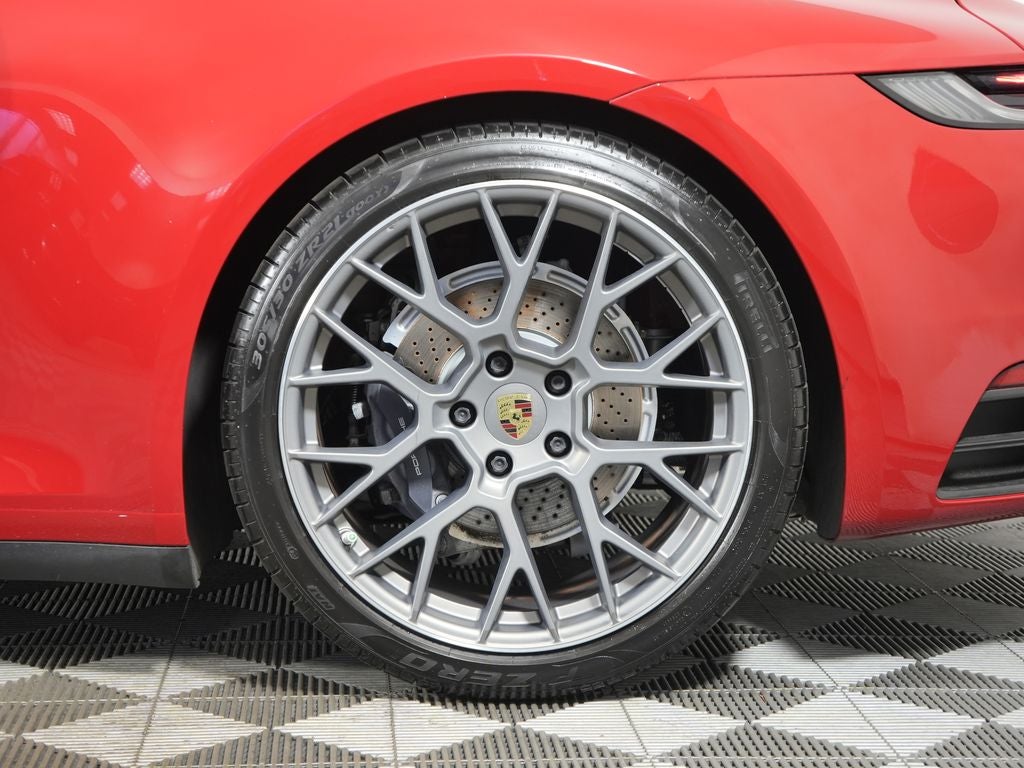 2021 Porsche 911 Carrera