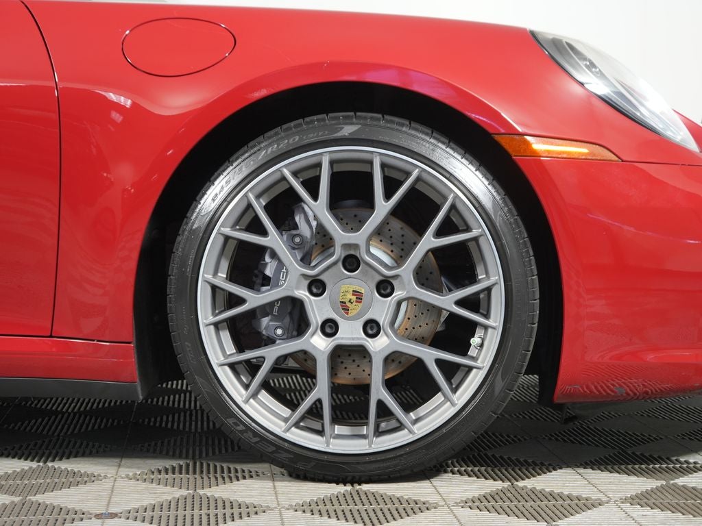 2021 Porsche 911 Carrera