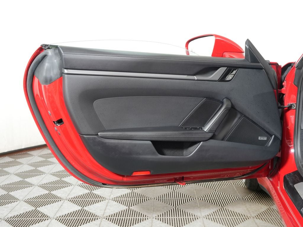 2021 Porsche 911 Carrera