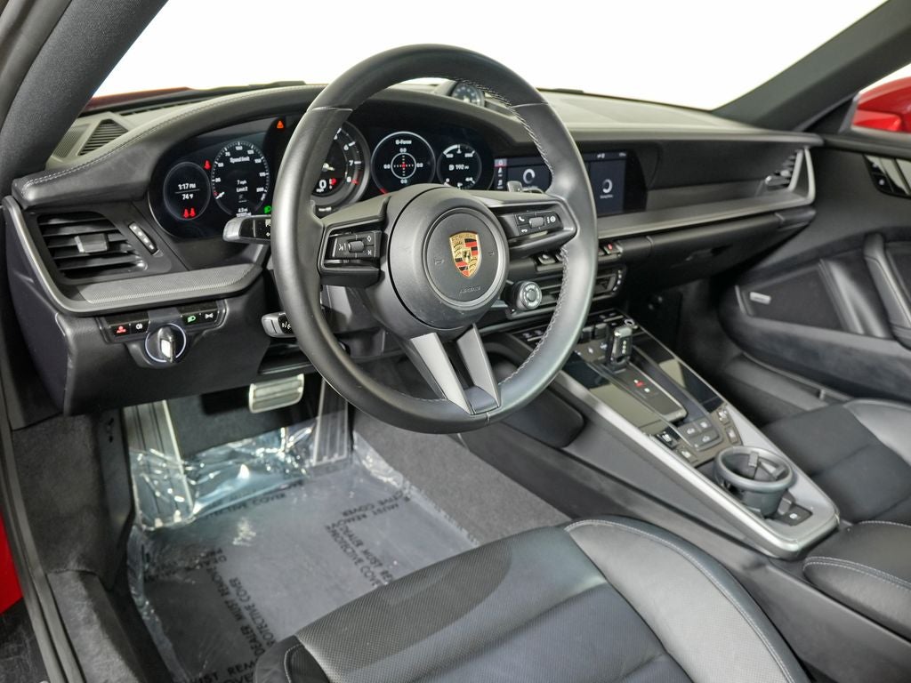 2021 Porsche 911 Carrera