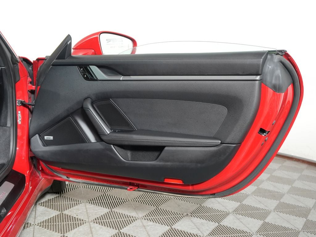2021 Porsche 911 Carrera