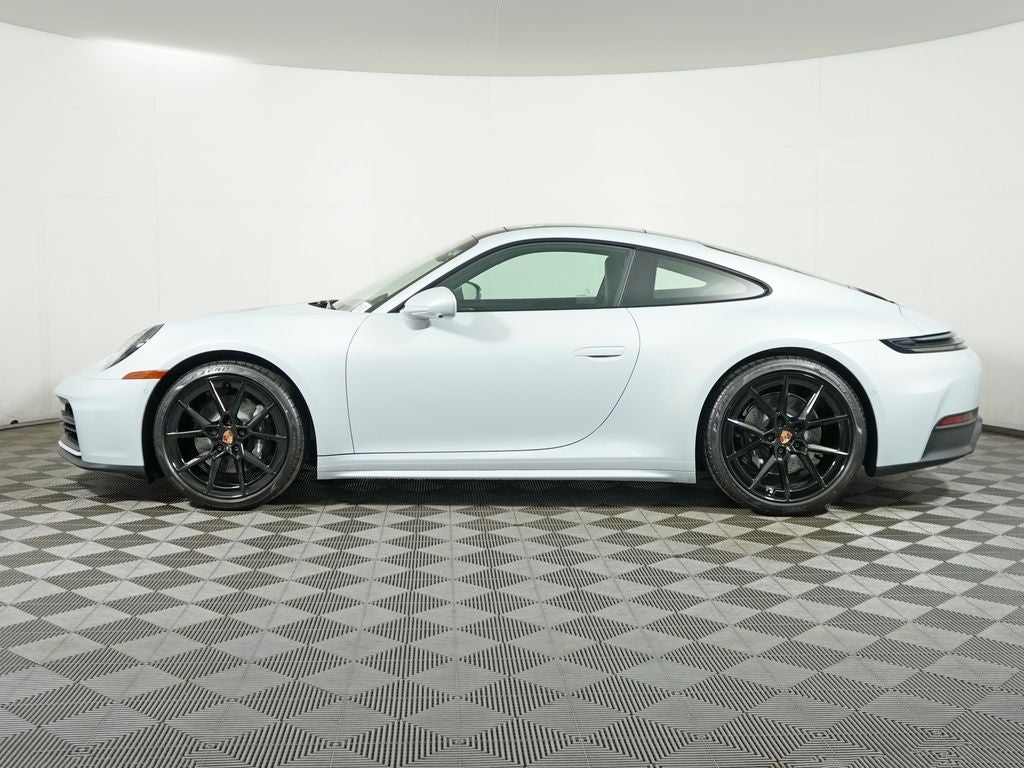 2026 Porsche 911 Carrera