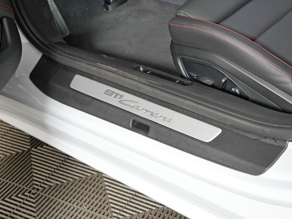 2026 Porsche 911 Carrera