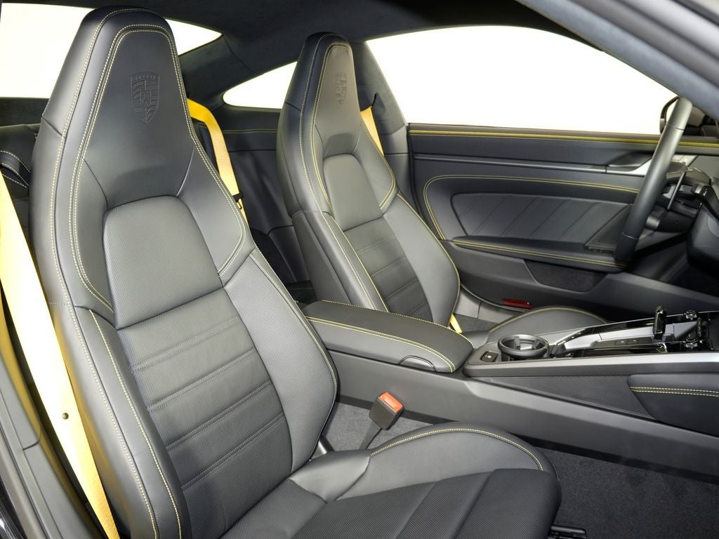 2026 Porsche 911 Carrera