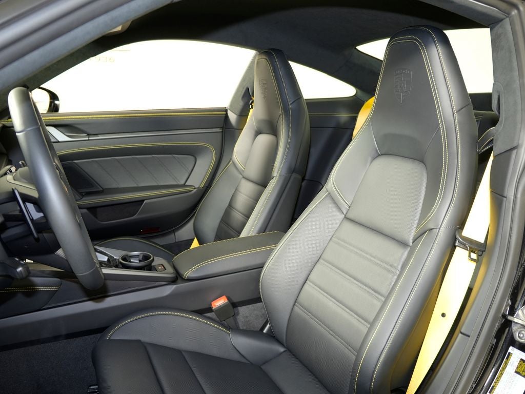 2026 Porsche 911 Carrera