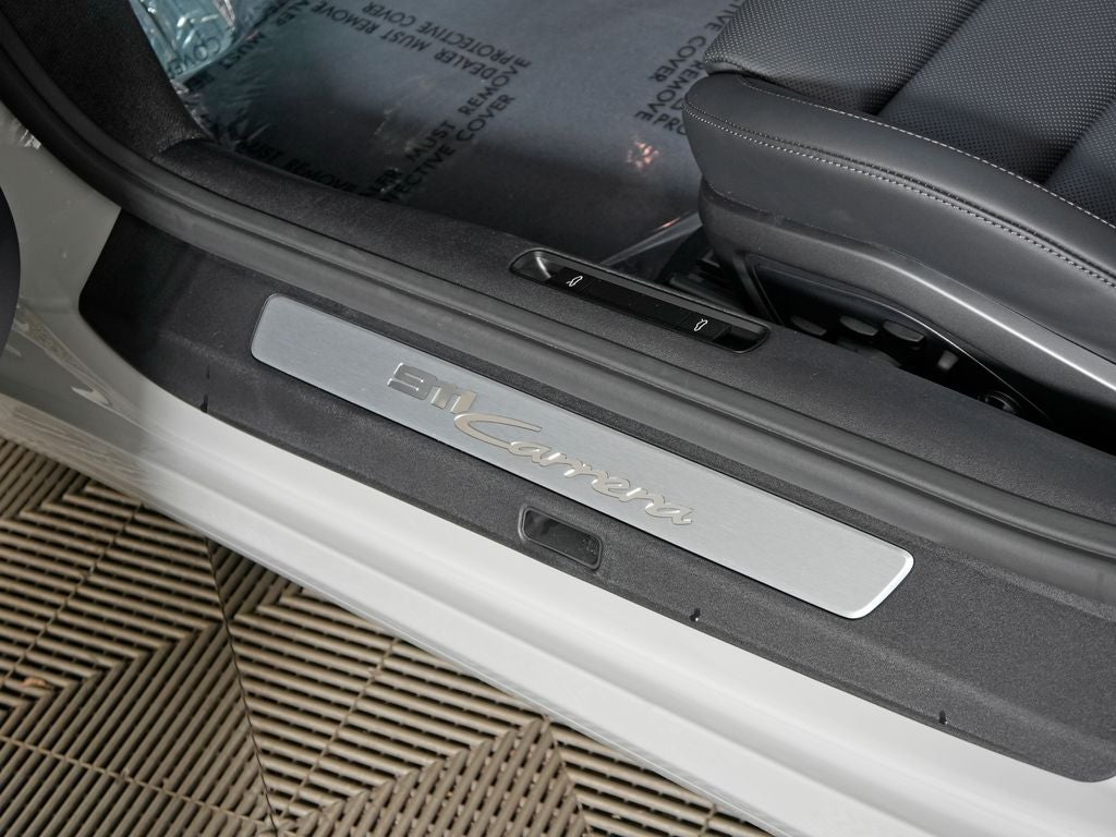 2026 Porsche 911 Carrera