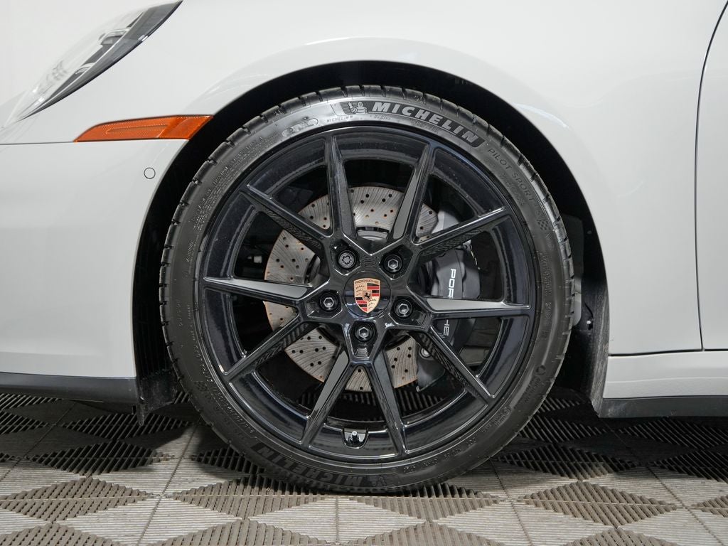 2026 Porsche 911 Carrera