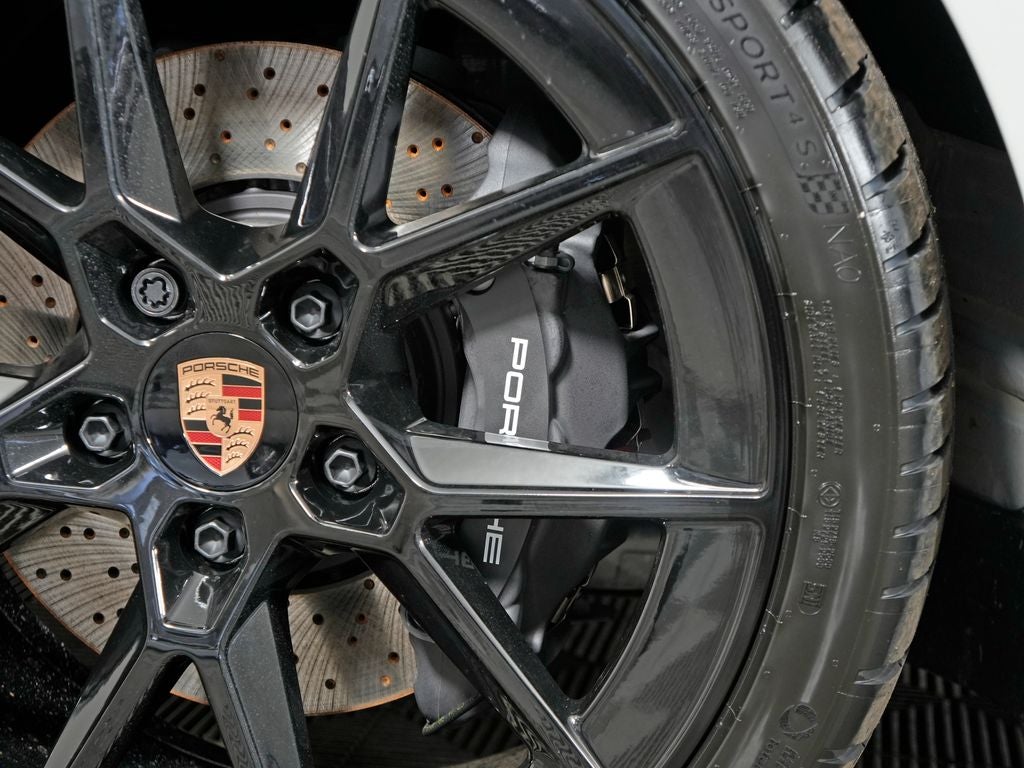 2026 Porsche 911 Carrera