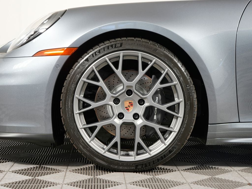 2026 Porsche 911 Carrera