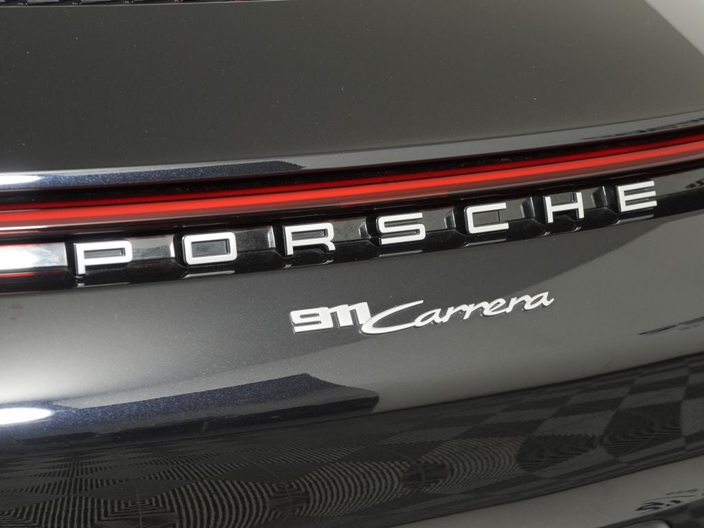 2020 Porsche 911 Carrera